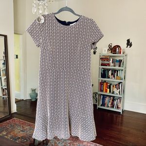 🌙 NWT LOFT Work Savvy Dress Size 4 Small